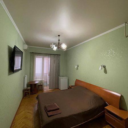 Затишні Номери В Самому Центрі Одеси Odessa Ngoại thất bức ảnh
