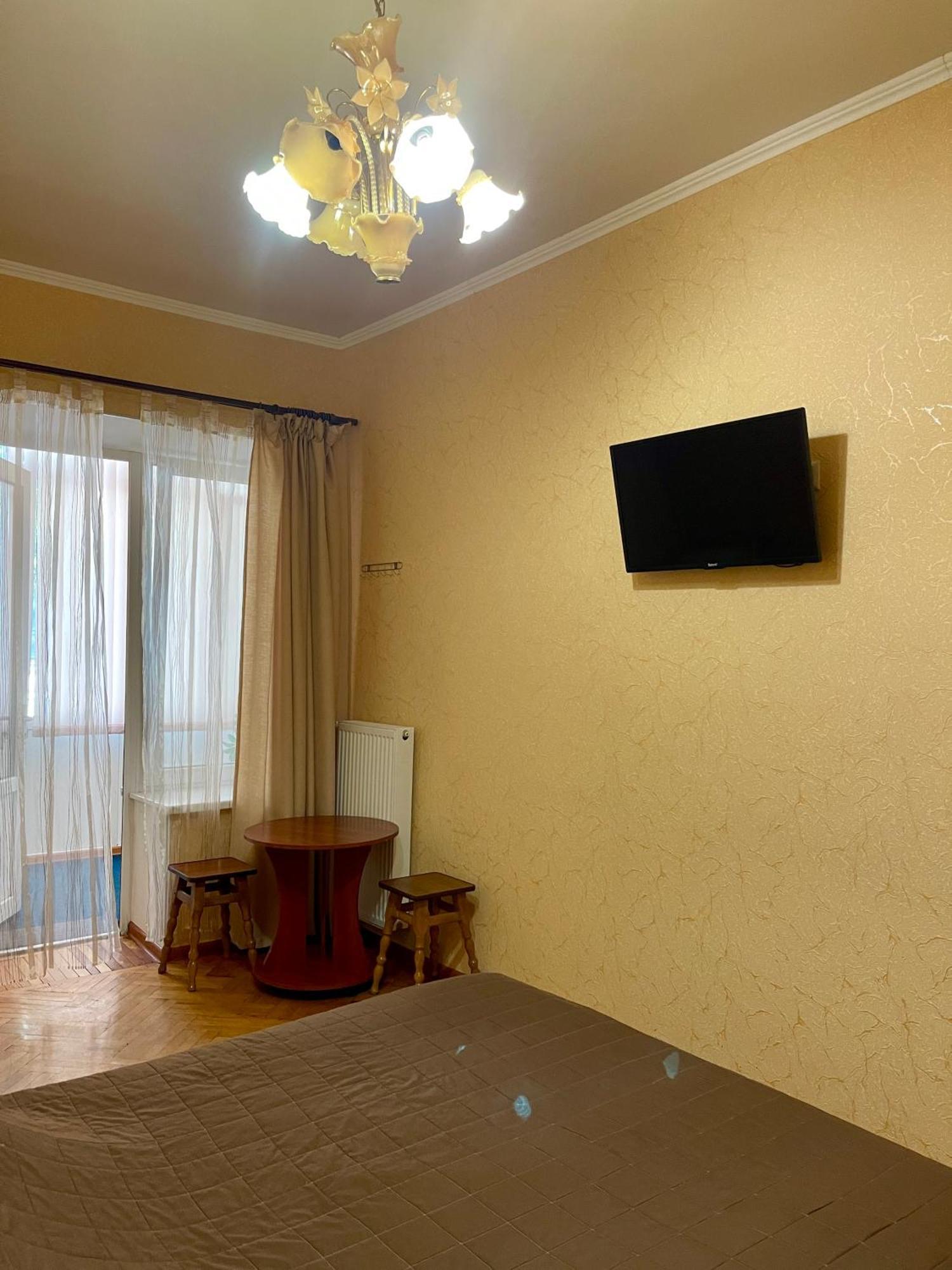 Затишні Номери В Самому Центрі Одеси Odessa Ngoại thất bức ảnh