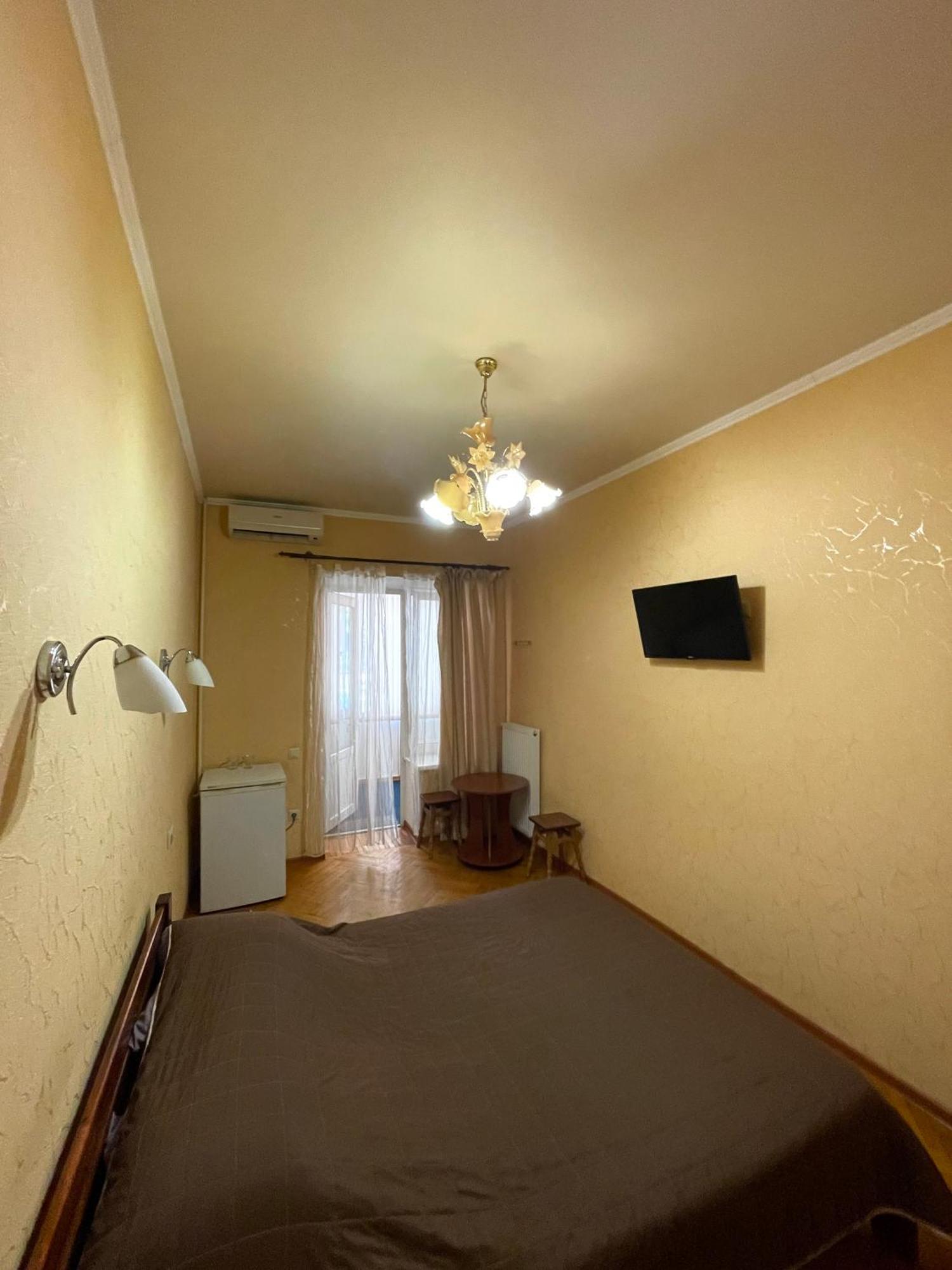 Затишні Номери В Самому Центрі Одеси Odessa Ngoại thất bức ảnh